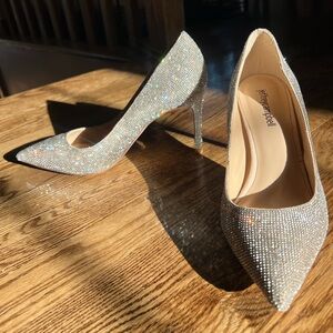 Jeffrey Campbell Champagne Sparkle Heels Sz 7